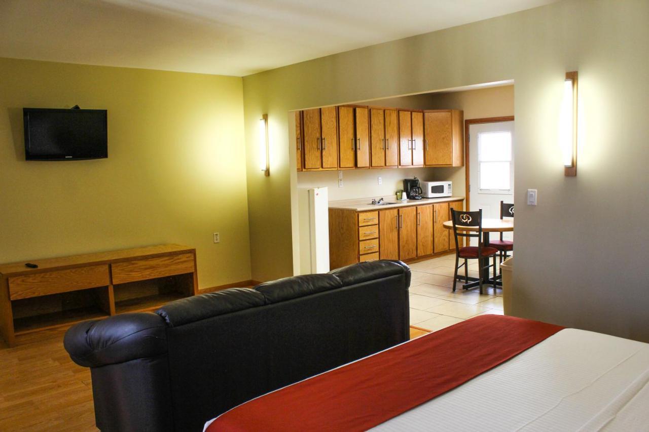 La Huerta Inn & Suites Cuauhtémoc Zewnętrze zdjęcie